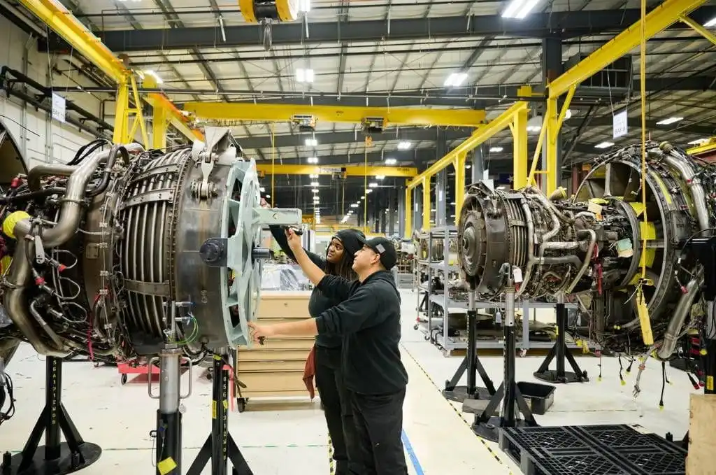 Aircraft-Maintenance-service